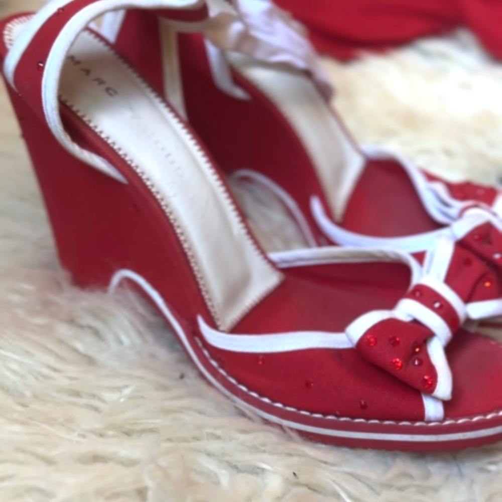 RARE Marc Jacobs Red + White Wedges